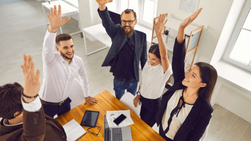 El futuro de la formación lingüística corporativa: blended learning y aprendizaje adaptativo