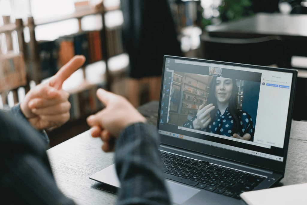 Cómo elegir el mejor curso de idiomas para tu empresa - English at work