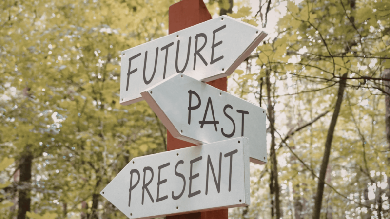 Present Perfect vs Past Simple: diferencias, ejemplos y errores comunes (guía completa)